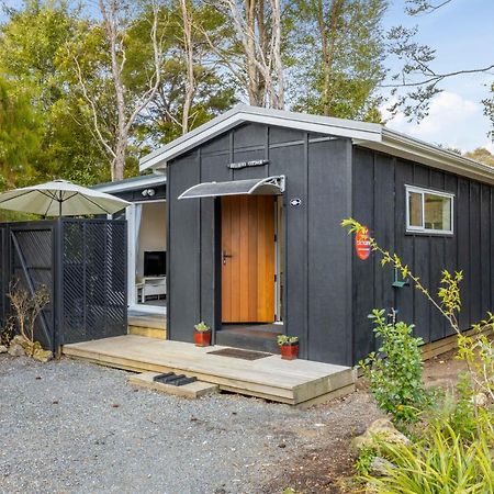 Bellbird Cottage - Lake Taupo Bach Waitahanui ภายนอก รูปภาพ